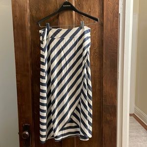 Athleta stripped Maxi Skirt - size medium